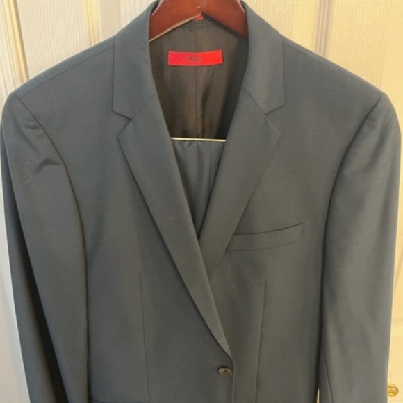 Hugo Boss, Men's 44R Jacket, 36/32 Pants, Blue (sea)